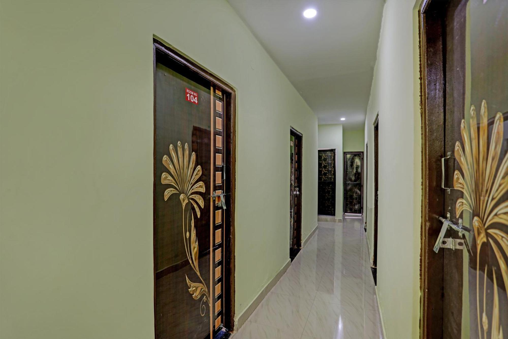 Spot On Hotel Leo Star Chandrapur Exterior foto